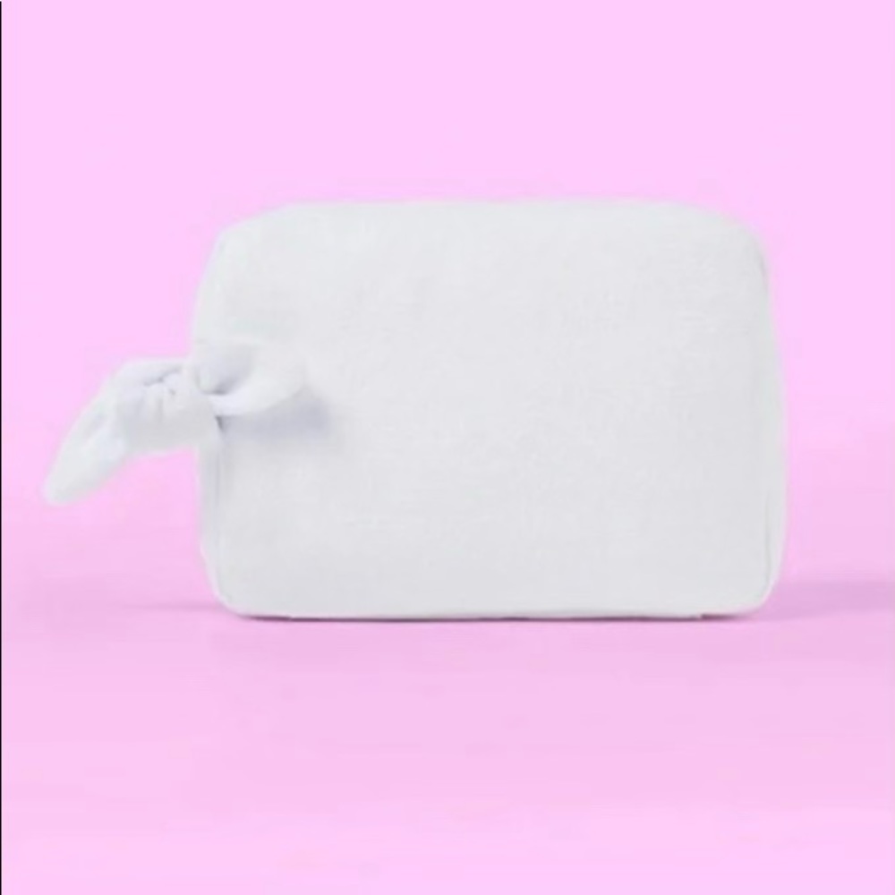 STONEY CLOVER LANE COSMETIC BAG!!